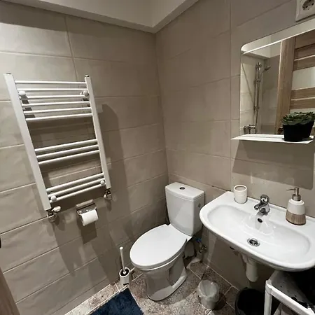 Cozy Flat Near Center * Riga