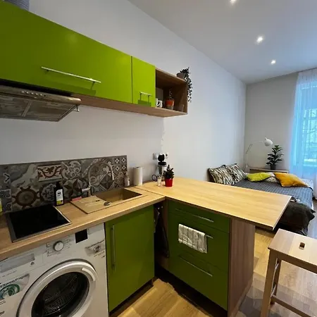 Cozy Flat Near Center 里加