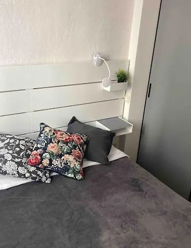 아파트 Cozy Flat Near Center *