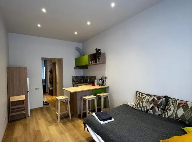 Cozy Flat Near Center 아파트 리가